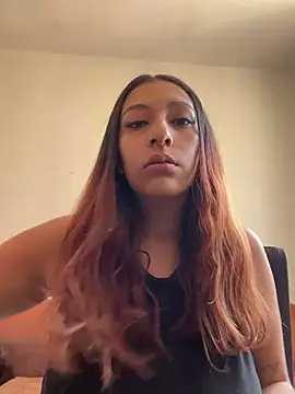 Snapshot of Dahian_XXX chatting on 02/04/25, 03:15 Dahian XXX online show from 02/04/25, 03:15