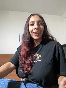 Snapshot of Dahian_XXX chatting on 10/06/25, 03:48 Dahian XXX online show from 10/06/25, 03:48