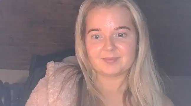 Snapshot of Jessica69G chatting on 01/19/25, 09:34 Jessica69G online show from 01/19/25, 09:34