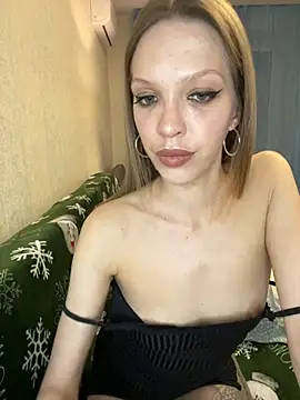 Snapshot of KateMariett chatting on 03/22/26, 11:08 KateMariett online show from 03/22/26, 11:08