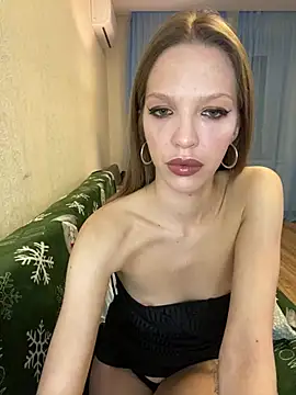 Snapshot of KateMariett chatting on 03/25/26, 11:11 KateMariett online show from 03/25/26, 11:11