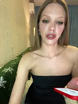 Snapshot of KateMariett chatting on 04/07/26, 09:48 KateMariett online show from 04/07/26, 09:48