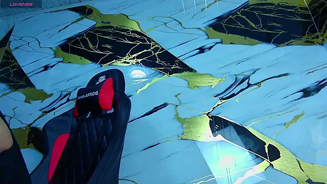 Snapshot of Kevin22_222 chatting on 03/14/25, 10:16 Kevin22 222 online show from 03/14/25, 10:16