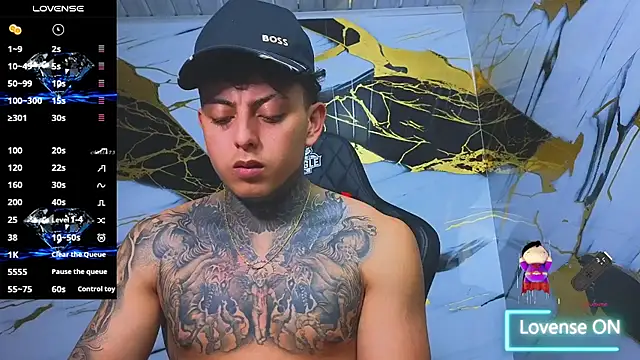 Snapshot of Kevin22_222 chatting on 09/28/25, 05:13 Kevin22 222 online show from 09/28/25, 05:13