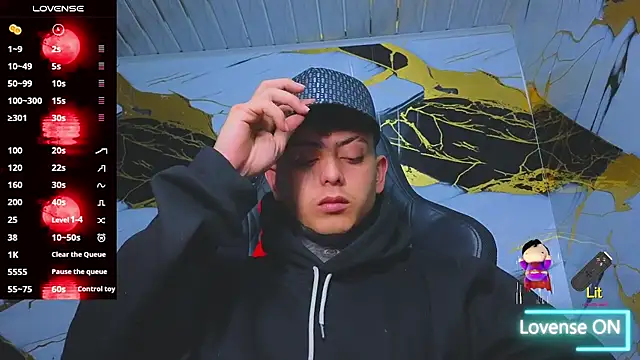 Snapshot of Kevin22_222 chatting on 10/21/25, 03:40 Kevin22 222 online show from 10/21/25, 03:40