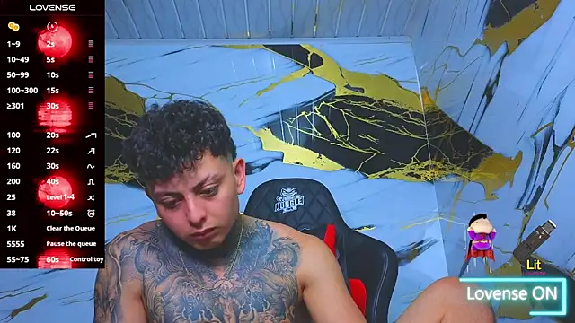 Snapshot of Kevin22_222 chatting on 11/09/25, 03:05 Kevin22 222 online show from 11/09/25, 03:05