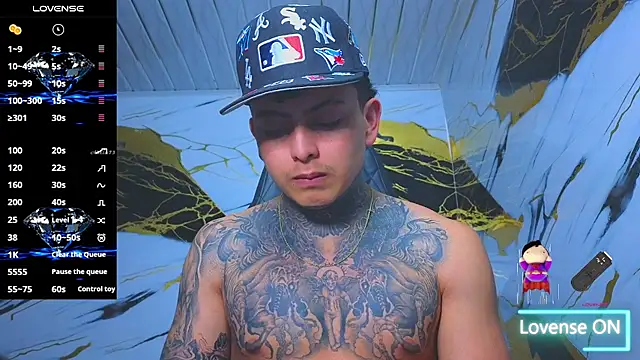 Snapshot of Kevin22_222 chatting on 11/28/25, 03:09 Kevin22 222 online show from 11/28/25, 03:09