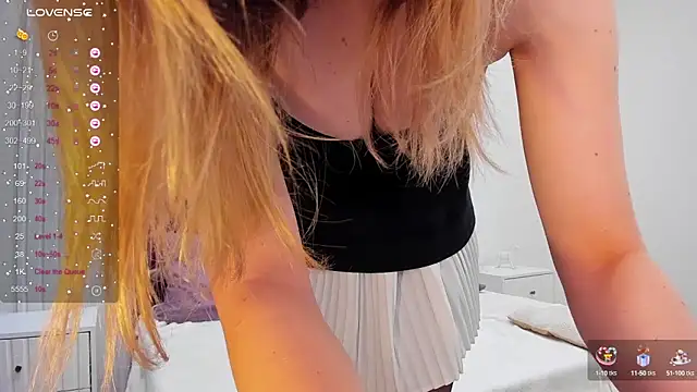 Kelly Cuutie online show from 01/26/25, 12:48