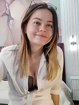 Kelly Cuutie online show from 01/30/25, 04:16