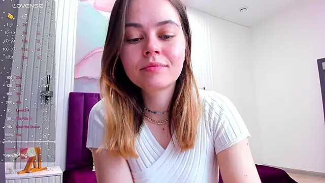 Kelly Cuutie online show from 03/21/25, 12:50