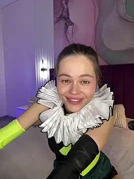 Kelly Cuutie online show from 03/18/26, 01:31