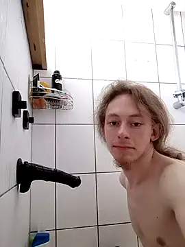 Snapshot of Dudetime chatting on 03/08/25, 10:32 Dudetime online show from 03/08/25, 10:32