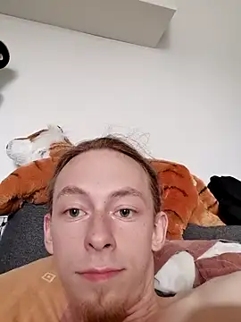 Snapshot of Dudetime chatting on 09/14/25, 09:41 Dudetime online show from 09/14/25, 09:41