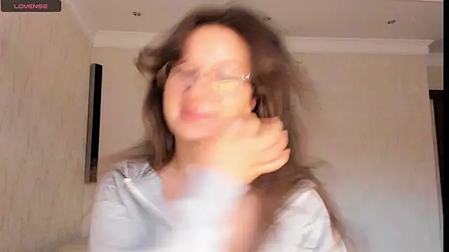 Lilith lutherlow online show from 01/25/25, 10:29