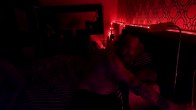 Snapshot of RawRyder8 chatting on 09/26/25, 12:09 RawRyder8 online show from 09/26/25, 12:09