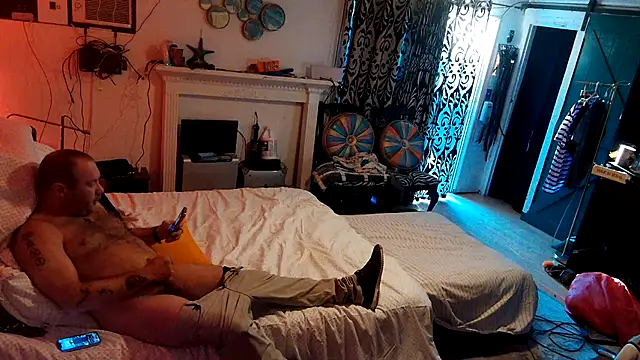 Snapshot of RawRyder8 chatting on 03/13/26, 02:56 RawRyder8 online show from 03/13/26, 02:56