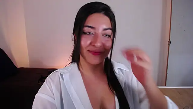 Snapshot of moritalatina chatting on 03/06/26, 05:42 moritalatina online show from 03/06/26, 05:42