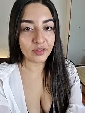 Snapshot of moritalatina chatting on 03/24/26, 07:30 moritalatina online show from 03/24/26, 07:30