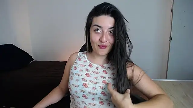 Snapshot of moritalatina chatting on 04/21/26, 08:34 moritalatina online show from 04/21/26, 08:34