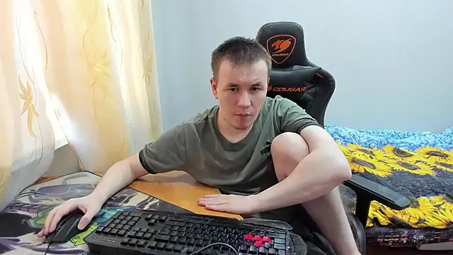 iliaskrislove online show from 10/26/25, 04:18