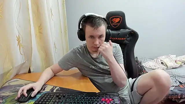 iliaskrislove online show from 11/11/25, 12:27