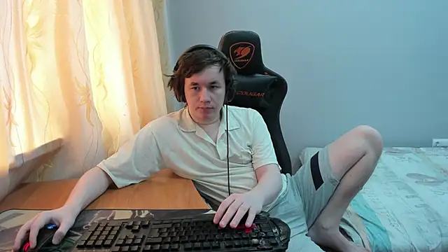 Snapshot of iliaskrislove chatting on 04/19/26, 05:40 iliaskrislove online show from 04/19/26, 05:40