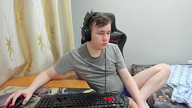 Snapshot of iliaskrislove chatting on 05/03/26, 04:46 iliaskrislove online show from 05/03/26, 04:46