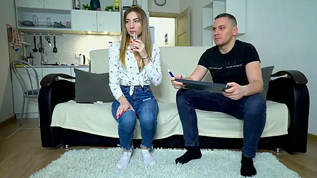 littlesweettifany online show from 01/23/25, 11:58