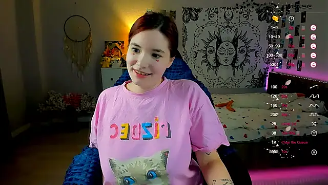 Snapshot of callmekatesmith chatting on 12/07/24, 10:50 callmekatesmith online show from 12/07/24, 10:50