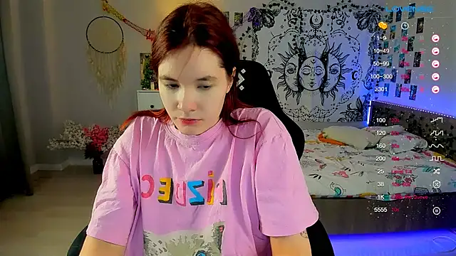 Snapshot of callmekatesmith chatting on 01/07/25, 10:19 callmekatesmith online show from 01/07/25, 10:19