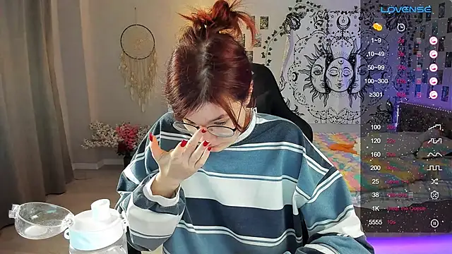 Snapshot of callmekatesmith chatting on 02/04/25, 05:42 callmekatesmith online show from 02/04/25, 05:42