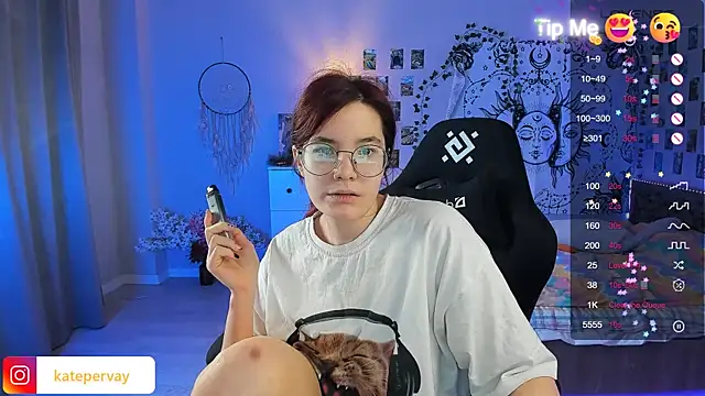 Snapshot of callmekatesmith chatting on 02/13/25, 04:54 callmekatesmith online show from 02/13/25, 04:54