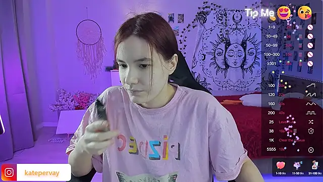 Snapshot of callmekatesmith chatting on 02/23/25, 02:14 callmekatesmith online show from 02/23/25, 02:14