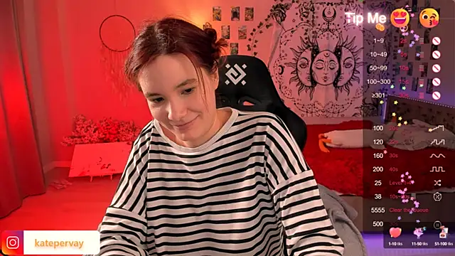 Snapshot of callmekatesmith chatting on 02/26/25, 07:49 callmekatesmith online show from 02/26/25, 07:49