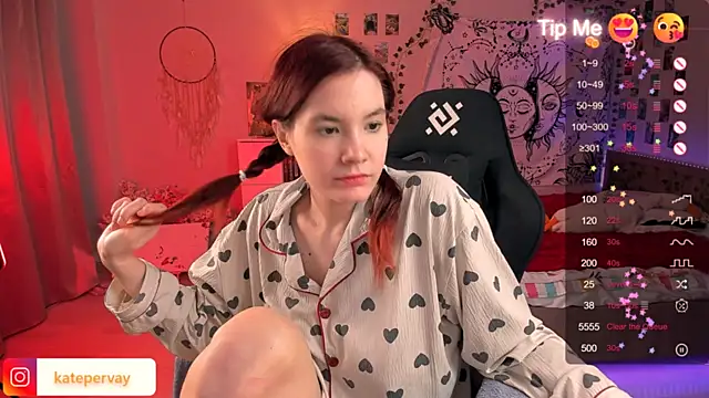 Snapshot of callmekatesmith chatting on 02/28/25, 07:56 callmekatesmith online show from 02/28/25, 07:56