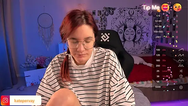 Snapshot of callmekatesmith chatting on 03/02/25, 06:51 callmekatesmith online show from 03/02/25, 06:51