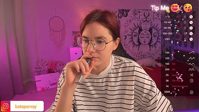 Snapshot of callmekatesmith chatting on 03/08/25, 07:09 callmekatesmith online show from 03/08/25, 07:09