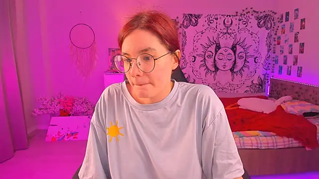 Snapshot of callmekatesmith chatting on 03/21/25, 05:00 callmekatesmith online show from 03/21/25, 05:00