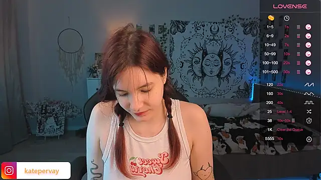 Snapshot of callmekatesmith chatting on 09/11/25, 09:37 callmekatesmith online show from 09/11/25, 09:37