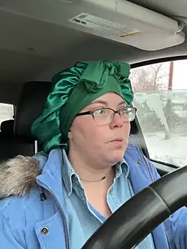 Snapshot of FreakNastyLacie chatting on 02/15/25, 01:16 FreakNastyLacie online show from 02/15/25, 01:16