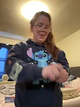 Snapshot of FreakNastyLacie chatting on 02/24/25, 10:03 FreakNastyLacie online show from 02/24/25, 10:03