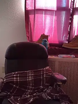 Snapshot of FreakNastyLacie chatting on 03/16/25, 02:00 FreakNastyLacie online show from 03/16/25, 02:00