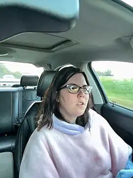 Snapshot of FreakNastyLacie chatting on 10/28/25, 09:50 FreakNastyLacie online show from 10/28/25, 09:50