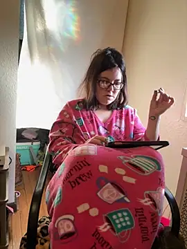 Snapshot of FreakNastyLacie chatting on 11/07/25, 01:22 FreakNastyLacie online show from 11/07/25, 01:22