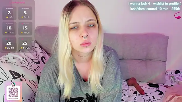 Alice Halle online show from 03/11/25, 07:58