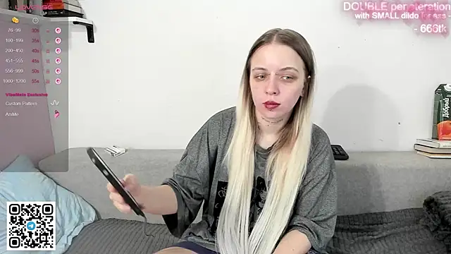 Alice Halle online show from 01/18/26, 09:29