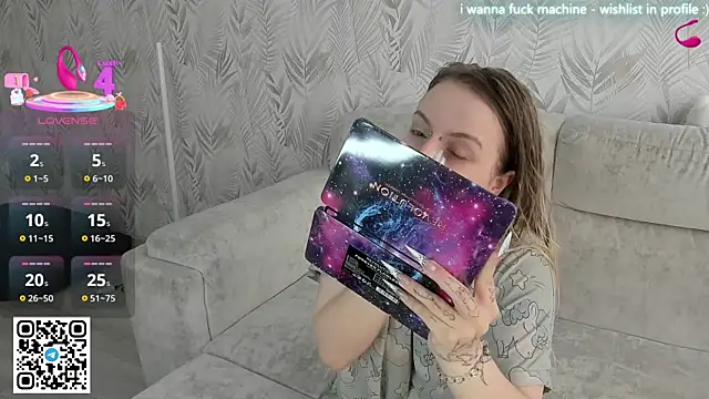 Alice Halle online show from 04/08/26, 08:36