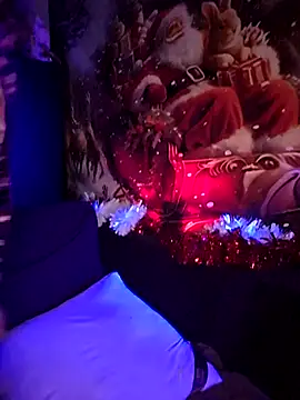 Snapshot of SpicyVicky chatting on 11/19/25, 05:51 SpicyVicky online show from 11/19/25, 05:51