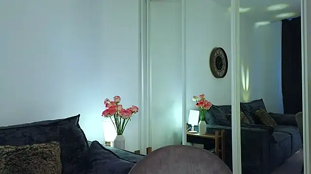 Snapshot of babilonian chatting on 01/28/25, 12:11 babilonian online show from 01/28/25, 12:11