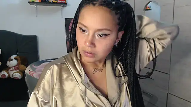 SWEETT CORY online show from 06/02/26, 02:13
